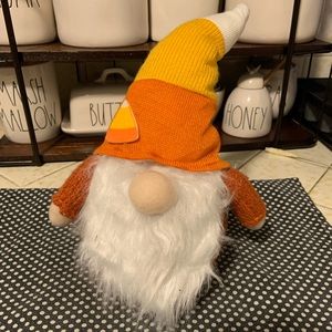 Candy corn halloween gnome